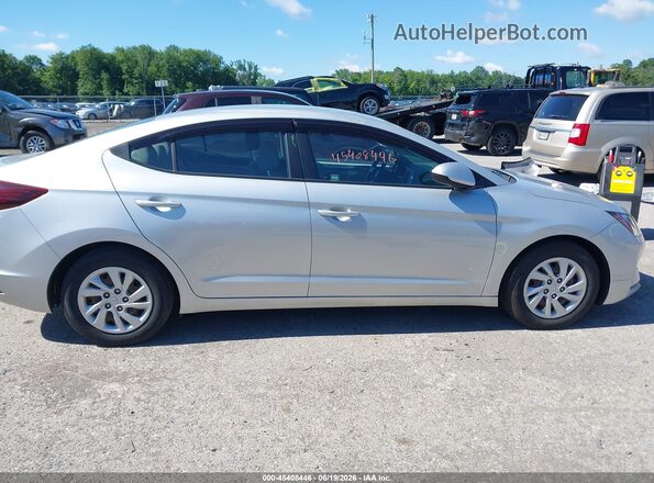 5NPD74LF6KH419254 2019 HYUNDAI ELANTRA Silver Widok wnętrza z tyłu