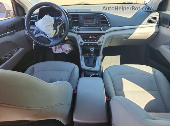 5NPD74LF7HH077421 2017 HYUNDAI ELANTRA Silver წინა პანელის ხედი