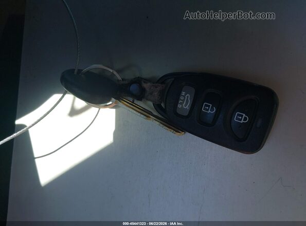 5NPD74LF7HH080867 2017 HYUNDAI ELANTRA White Vista del salpicadero