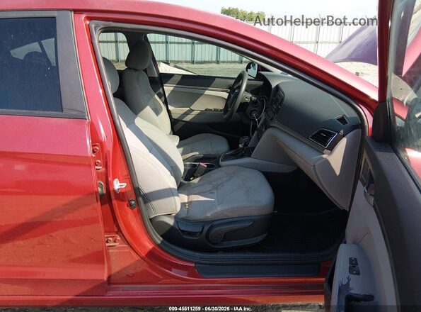 5NPD74LF7HH101328 2017 HYUNDAI ELANTRA Red Front interior view