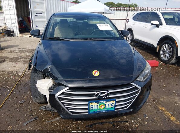 5NPD74LF7HH153848 2017 HYUNDAI ELANTRA Black Սարքավորումների վահանակի տեսք