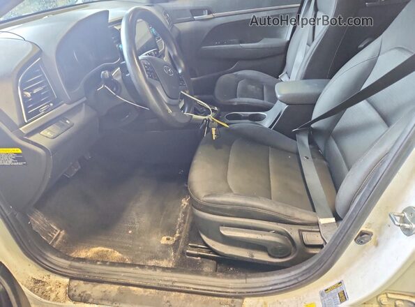 5NPD74LF7JH228831 2018 HYUNDAI ELANTRA White Vista interior delantera
