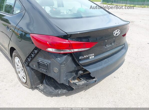 5NPD74LF7JH261599 2018 HYUNDAI ELANTRA Black Вид спереду