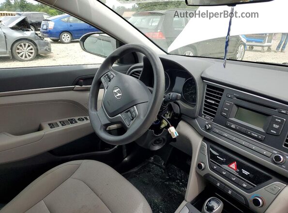 5NPD74LF7JH342263 2018 HYUNDAI ELANTRA Silver ხელსაწყოთა პანელის ხედი
