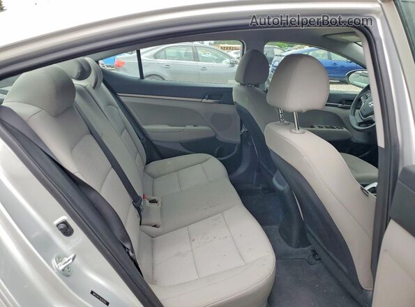 5NPD74LF7JH342263 2018 HYUNDAI ELANTRA Silver უკანა სავარძლების ხედი