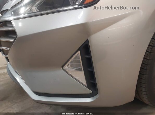 5NPD74LF7LH613289 2020 HYUNDAI ELANTRA Silver Widok wnętrza z tyłu