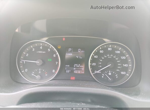 5NPD74LF8HH147105 2017 HYUNDAI ELANTRA Серебряный Вид задних сидений