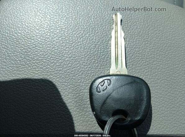 5NPD74LF8HH147105 2017 HYUNDAI ELANTRA Серебряный Вид панели приборов