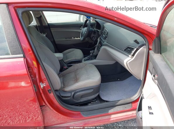5NPD74LF8HH166303 2017 HYUNDAI ELANTRA Red Vista interior delantera
