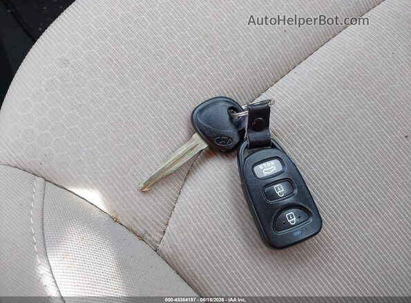 5NPD74LF8JH301303 2018 HYUNDAI ELANTRA Champagne წინა პანელის ხედი