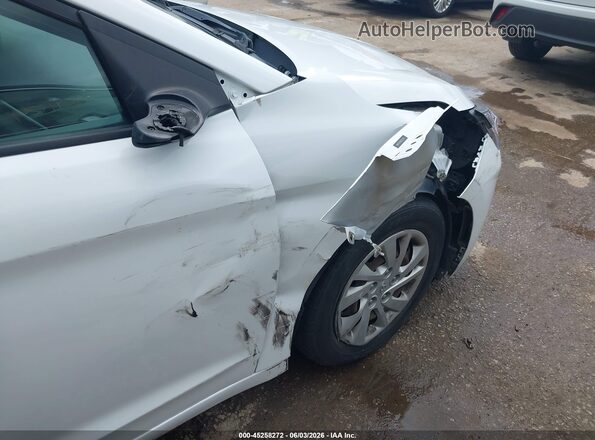 5NPD74LF8KH437416 2019 HYUNDAI ELANTRA White 
