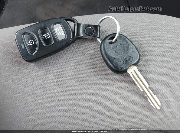 5NPD74LF8KH486731 2019 HYUNDAI ELANTRA Silver 