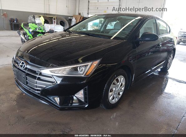 5NPD74LF8LH609249 2020 HYUNDAI ELANTRA Black წინა მარცხენა ხედი სამი მეოთხედიდან