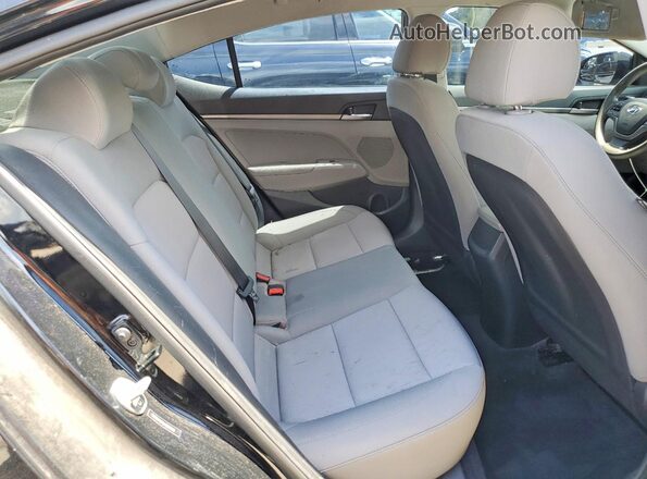 5NPD74LF9JH310169 2018 HYUNDAI ELANTRA Black Rear seats view
