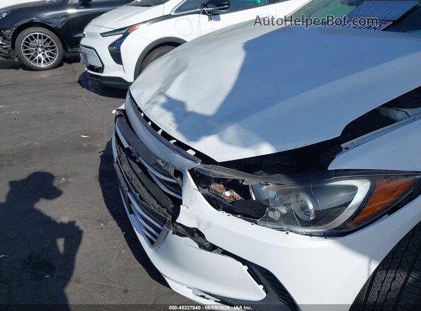 5NPD74LFXJH259863 2018 HYUNDAI ELANTRA White Vista del cuadro de instrumentos