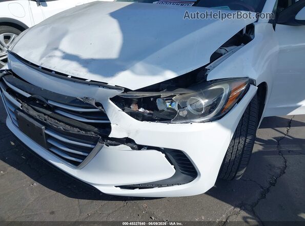 5NPD74LFXJH259863 2018 HYUNDAI ELANTRA White 