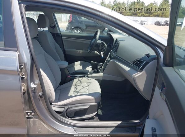 5NPD74LFXJH320743 2018 HYUNDAI ELANTRA Gray Սալոնի դիմացի տեսք