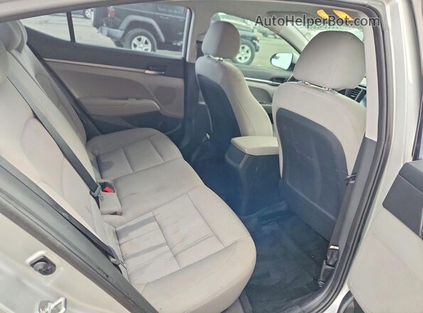 5NPD74LFXJH392512 2018 HYUNDAI ELANTRA Silver 