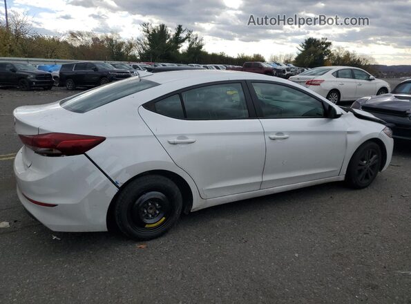 5NPD84LF0HH004520 2017 HYUNDAI ELANTRA White 