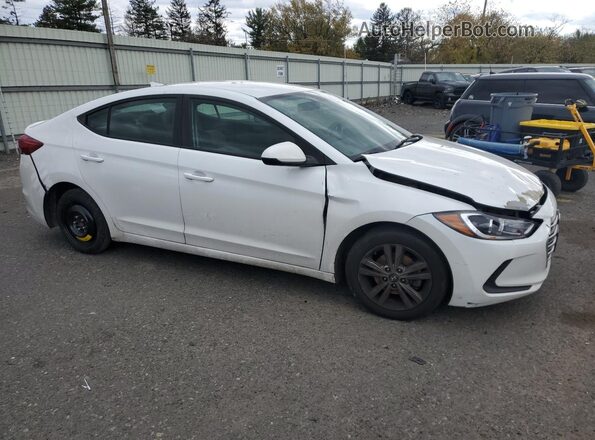 5NPD84LF0HH004520 2017 HYUNDAI ELANTRA White 