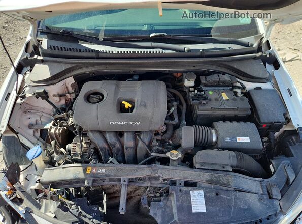 5NPD84LF0HH095109 2017 HYUNDAI ELANTRA White Rear interior view