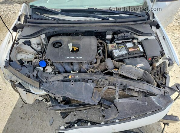 5NPD84LF0HH134989 2017 HYUNDAI ELANTRA White უკანა სალონის ხედი