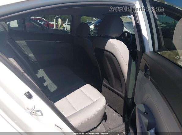 5NPD84LF0HH138816 2017 HYUNDAI ELANTRA White VIN sticker view