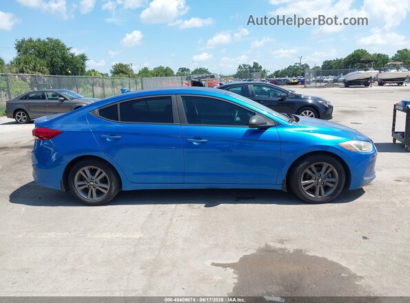 5NPD84LF0HH150304 2017 HYUNDAI ELANTRA Blue Rear interior view