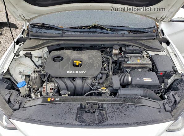 5NPD84LF0HH185280 2017 HYUNDAI ELANTRA White Rear interior view