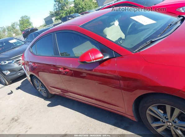 5NPD84LF0HH186509 2017 HYUNDAI ELANTRA Red Вид задньої частини салону