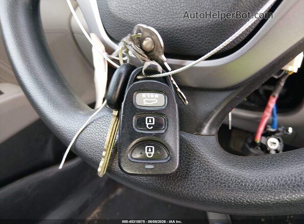 5NPD84LF0JH225105 2018 HYUNDAI ELANTRA Красный Вид панели приборов