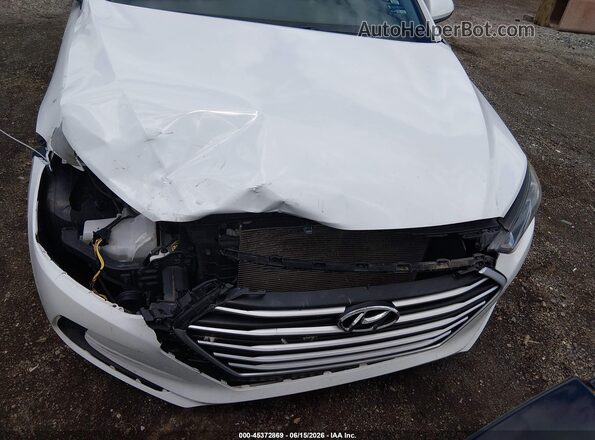 5NPD84LF0JH285739 2018 HYUNDAI ELANTRA White Սարքավորումների վահանակի տեսք