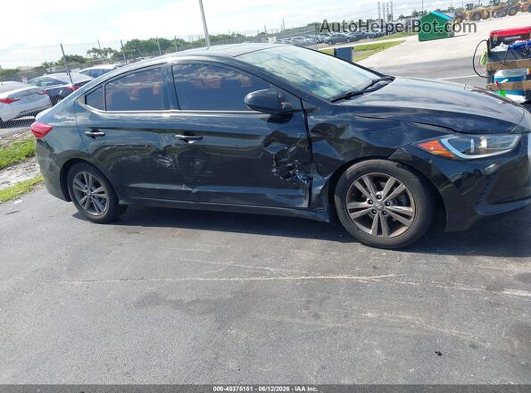 5NPD84LF0JH332767 2018 HYUNDAI ELANTRA Черный Вид спереди