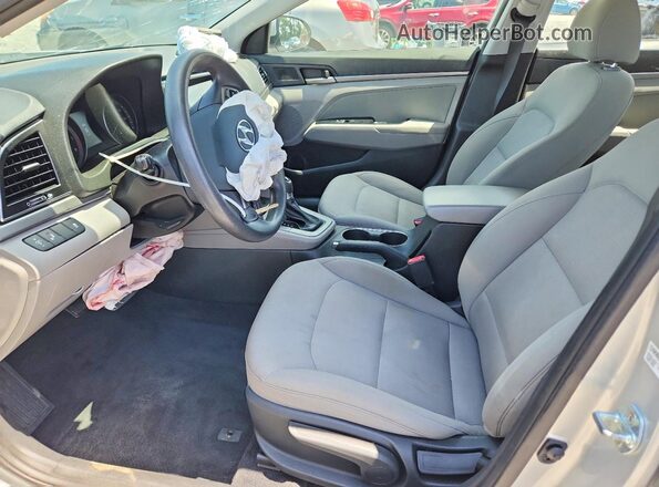 5NPD84LF0JH388983 2018 HYUNDAI ELANTRA Серебряный 