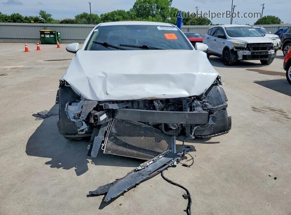 5NPD84LF0JH398901 2018 HYUNDAI ELANTRA White Front view