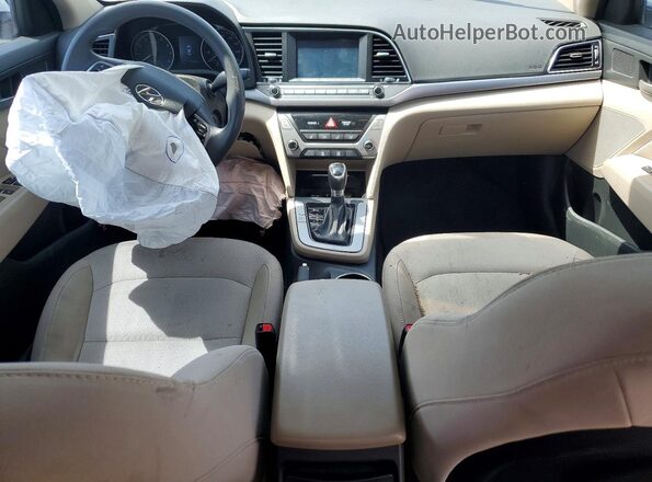 5NPD84LF0JH398901 2018 HYUNDAI ELANTRA White Dashboard view