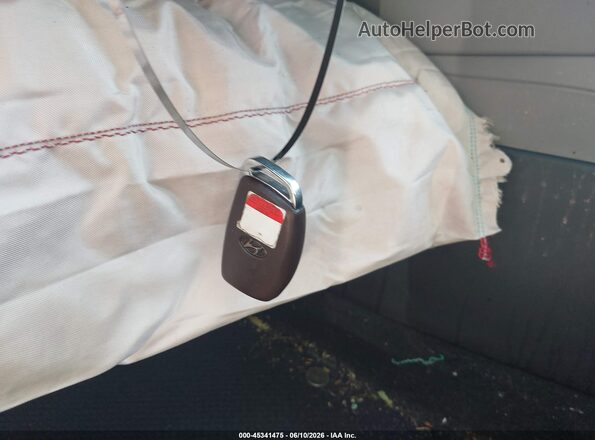5NPD84LF0KH464784 2019 HYUNDAI ELANTRA Черный Вид панели приборов
