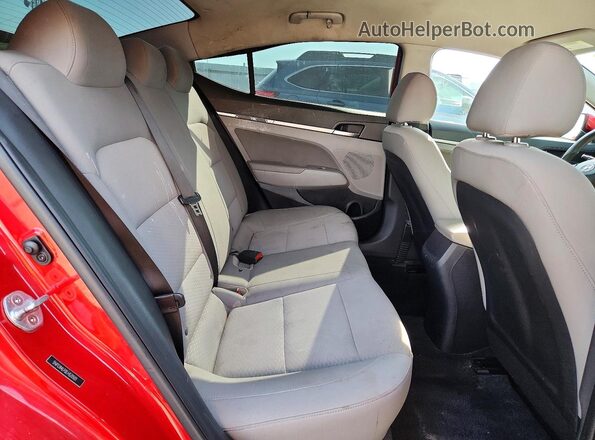 5NPD84LF0LH520501 2020 HYUNDAI ELANTRA Red Vista de los asientos traseros