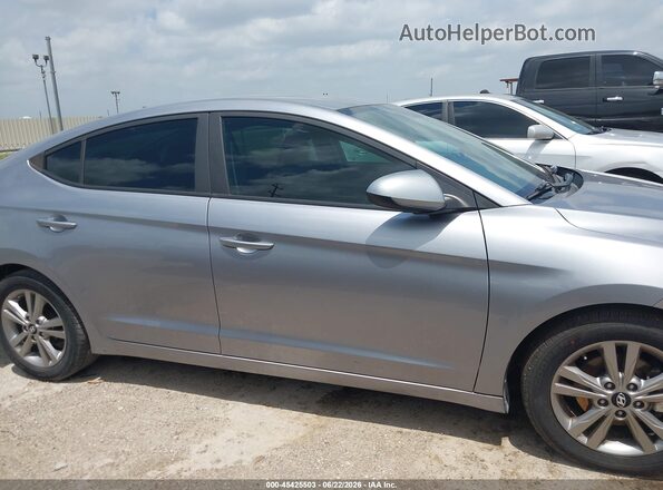 5NPD84LF1HH028230 2017 HYUNDAI ELANTRA Серый Вид задней части салона