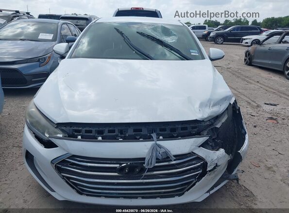 5NPD84LF1HH048199 2017 HYUNDAI ELANTRA White Սարքավորումների վահանակի տեսք