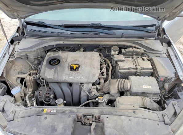 5NPD84LF1HH049997 2017 HYUNDAI ELANTRA Silver Widok wnętrza z tyłu