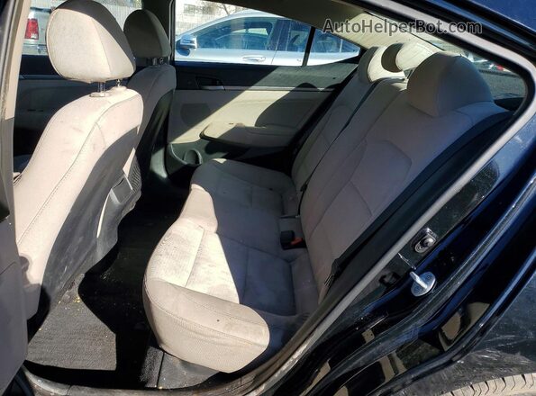 5NPD84LF1HH061034 2017 HYUNDAI ELANTRA Black Widok tylnych siedzeń