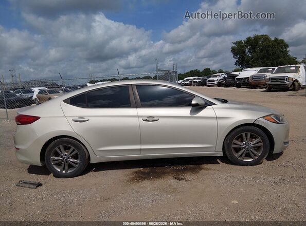 5NPD84LF1HH118459 2017 HYUNDAI ELANTRA Желто-коричневый Вид задней части салона