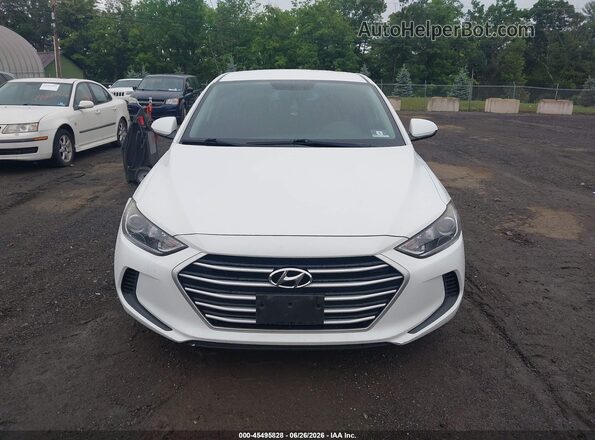 5NPD84LF1JH240292 2018 HYUNDAI ELANTRA White Vista del cuadro de instrumentos