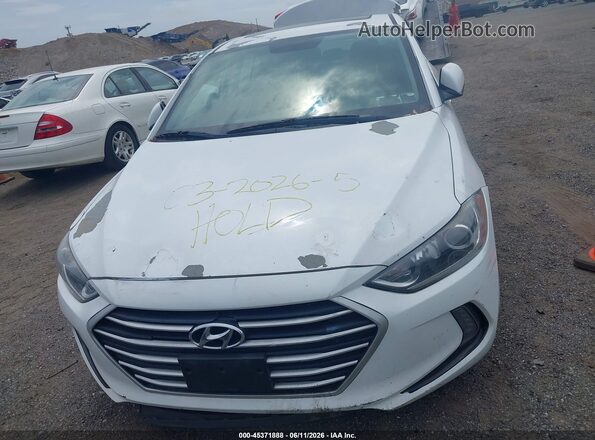 5NPD84LF1JH262292 2018 HYUNDAI ELANTRA Белый Вид щитка приборов