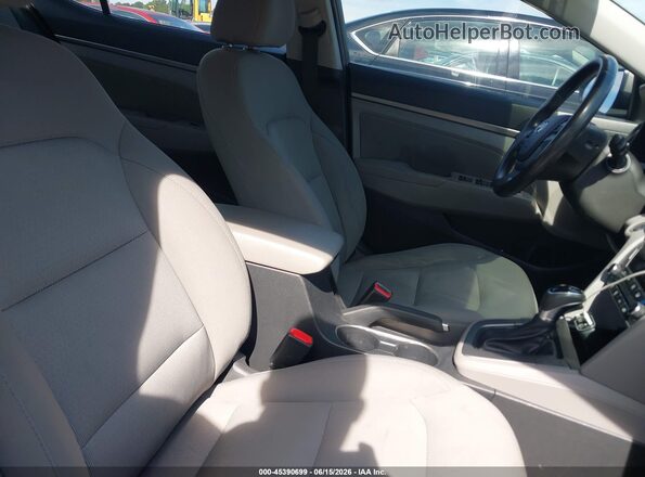 5NPD84LF1JH267489 2018 HYUNDAI ELANTRA Gray 