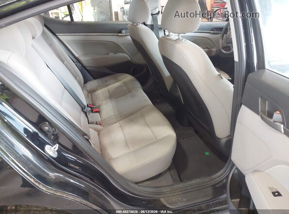 5NPD84LF1JH389916 2018 HYUNDAI ELANTRA Black VIN կոդի պիտակի տեսք
