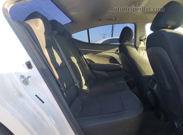 5NPD84LF1JH393979 2018 HYUNDAI ELANTRA White 