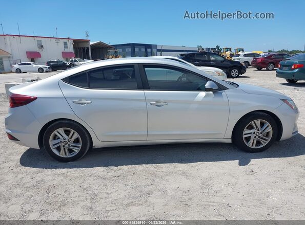 5NPD84LF1KH407431 2019 HYUNDAI ELANTRA Silver Vista interior trasera