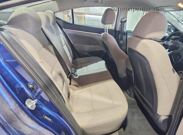 5NPD84LF1KH438744 2019 HYUNDAI ELANTRA Blue უკანა სავარძლების ხედი